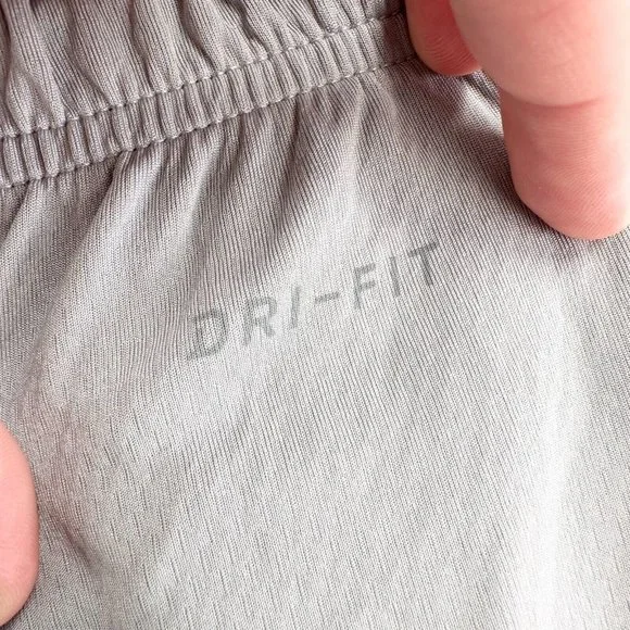 Nike Basketball Shorts Mens XL Grey Dri Fit Lightweight Running Sports Trunks - Picture 11 of 12